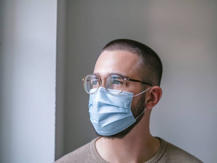 the benefits of face masks for men and how to use them